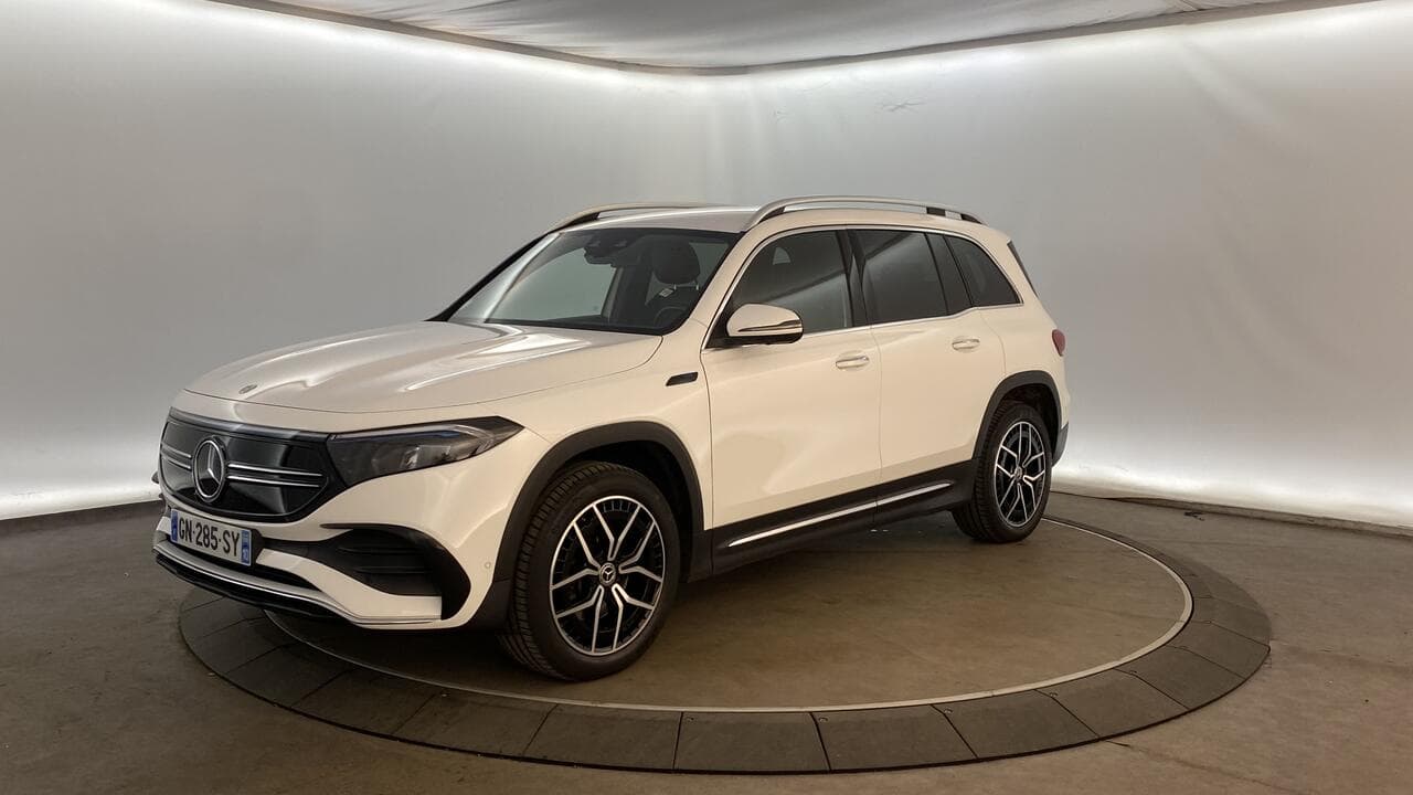 Mercedes EQB 350 AMG LINE 4MATIC