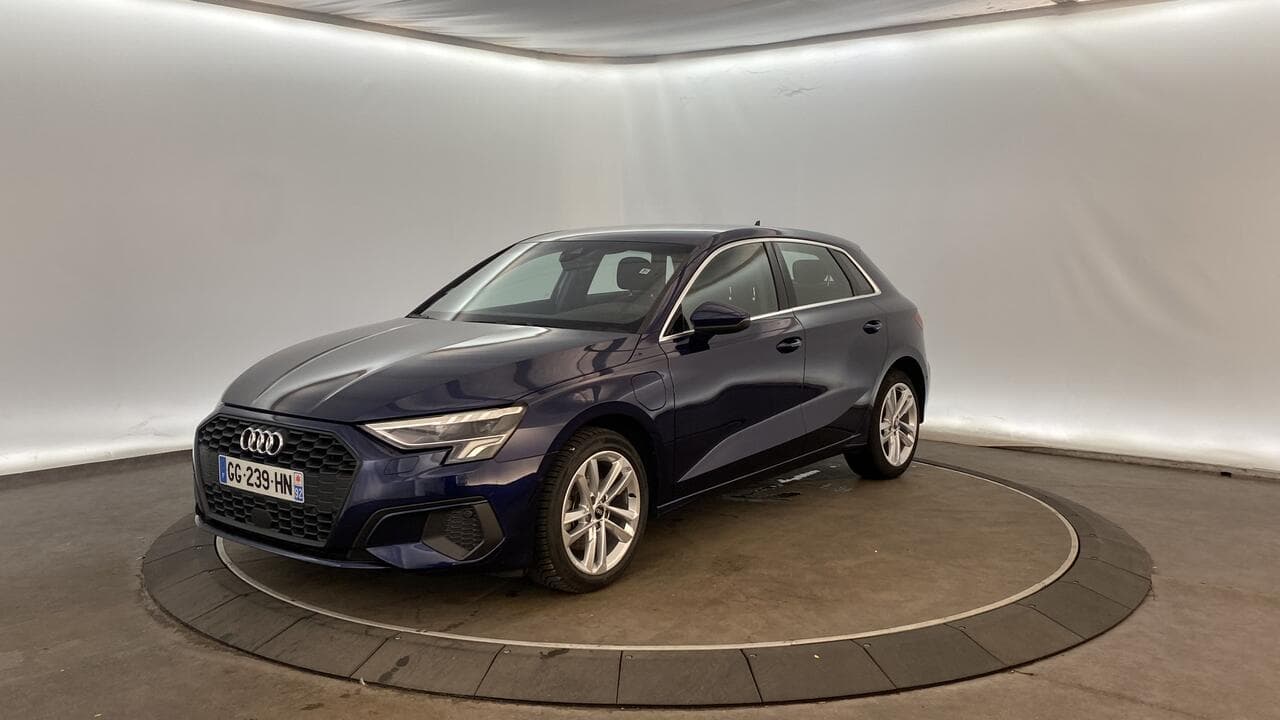 Audi A3 Sportback Business Line 40 TFSI e 204 S Tronic