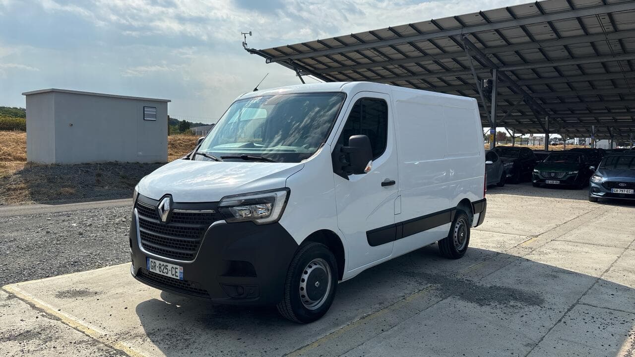 Renault Master FG Tr CF F3300 L1H1 Blue dCi 135