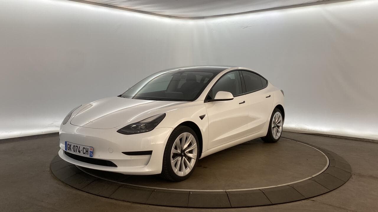 Tesla Model 3 Autonomie Standard Plus RWD