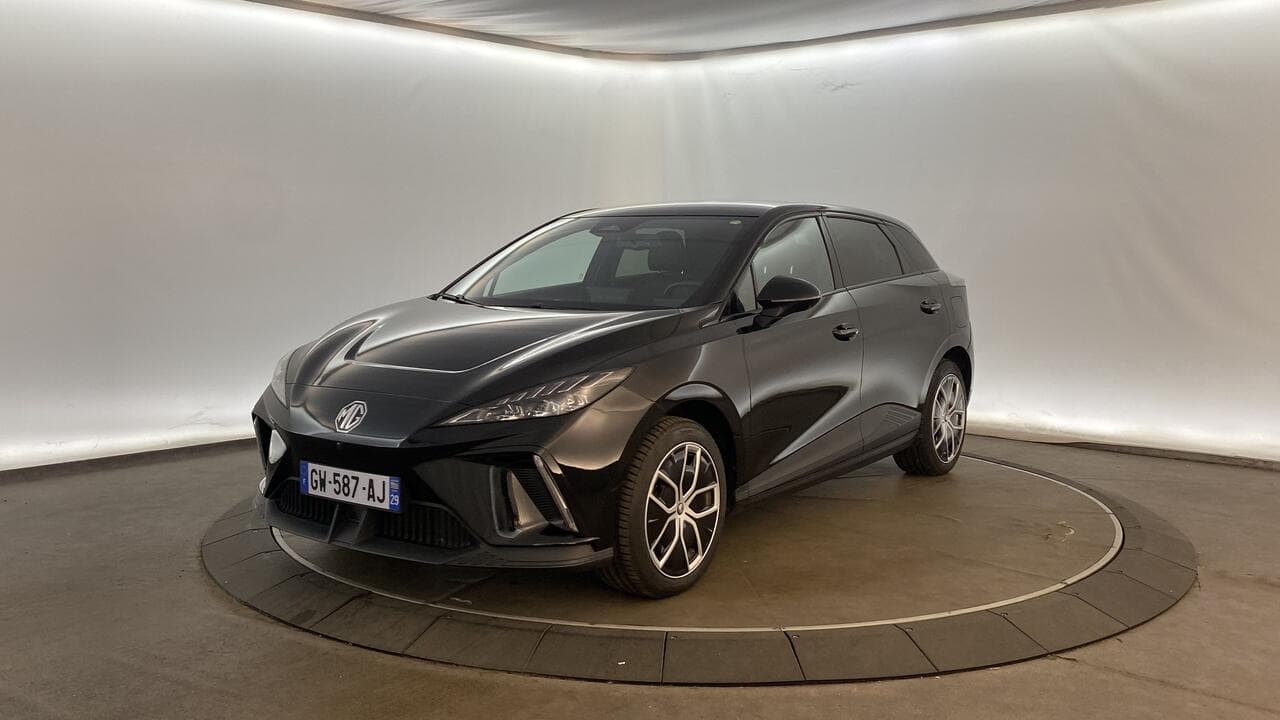MG MG4 Luxury 77kWh 180kW
