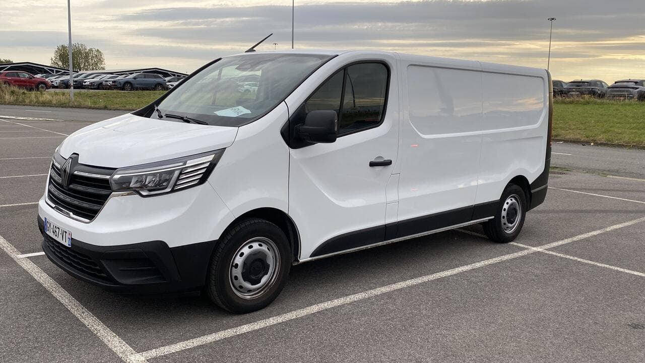 Renault Trafic Fourgon tole FG L2H1 3T advance Blue dCi 130