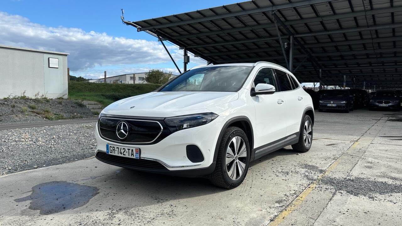 Mercedes EQA 250+ Business Line
