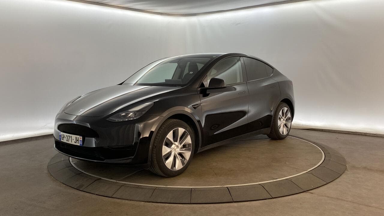 Tesla Model Y RWD