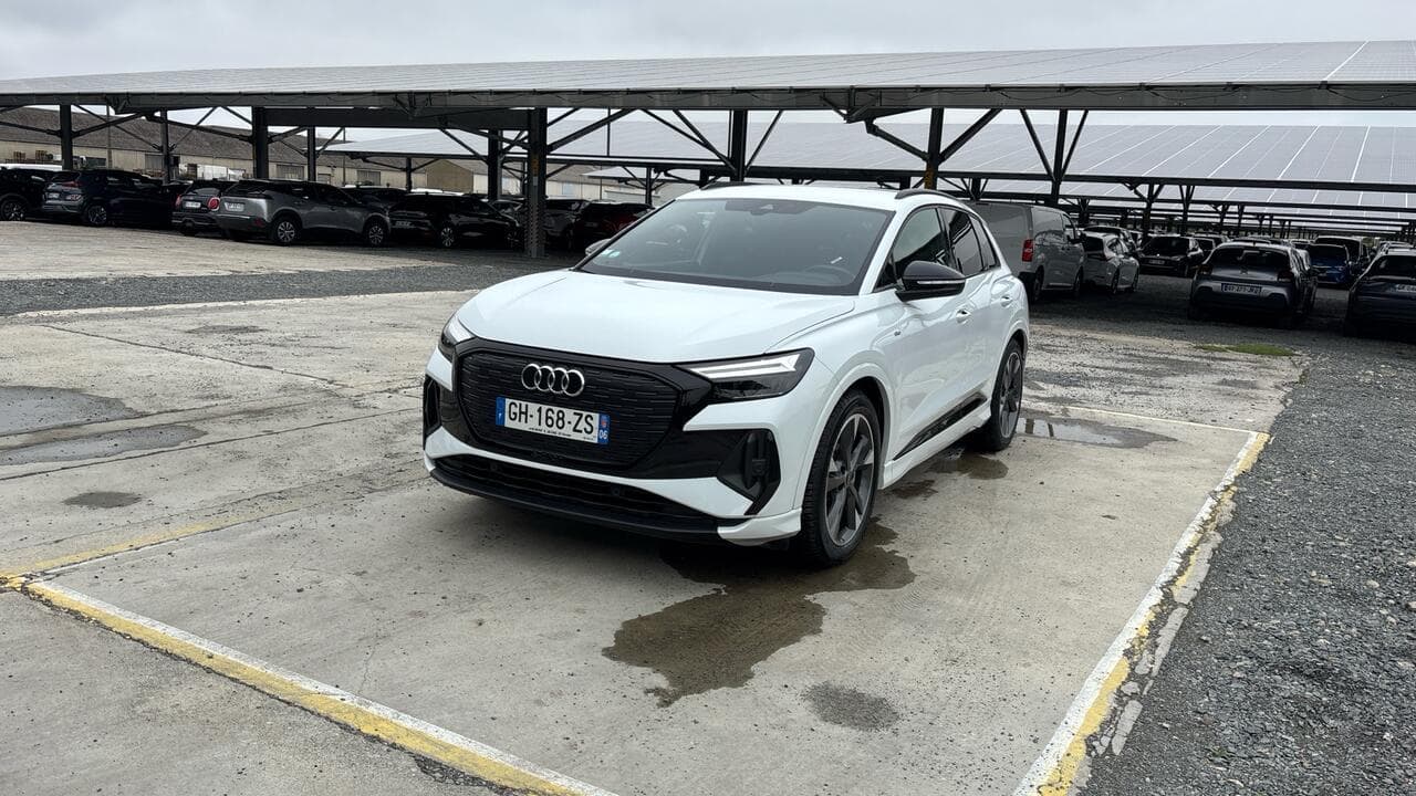 Audi Q4-e-tron 40 S line BVA