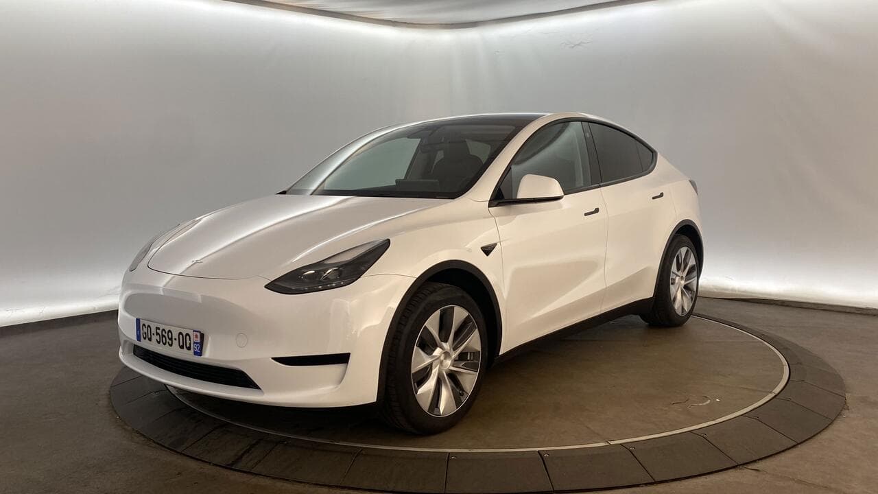 Tesla Model Y RWD