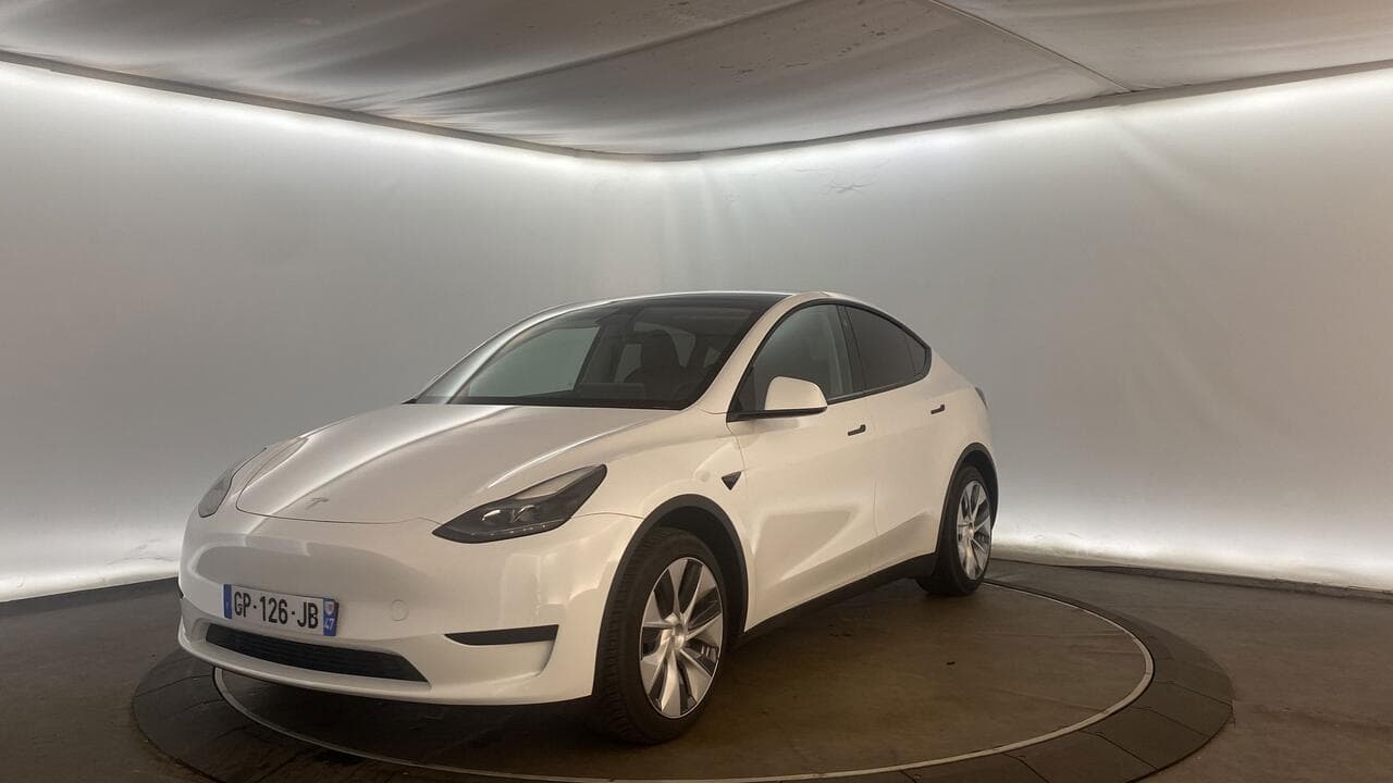 Tesla Model Y RWD